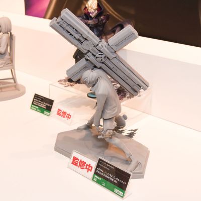 ARTFX J 尼古拉斯・D・沃夫伍德 TRIGUN STAMPEDE版