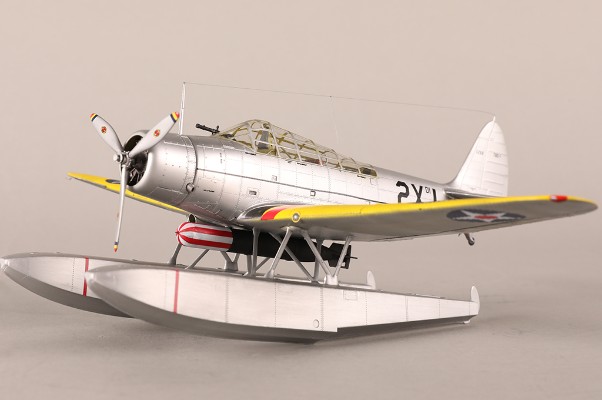 编号:81784 1/48 军用飞机系列 美国TBD-1A“蹂躏者”水上鱼雷攻击机