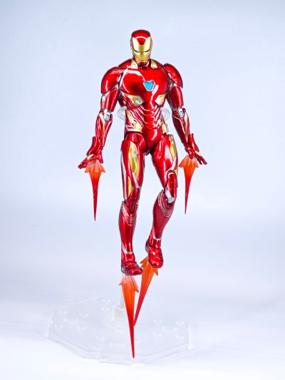 MAFEX 编号178 复仇者联盟3：无限战争 钢铁侠 50号装甲
