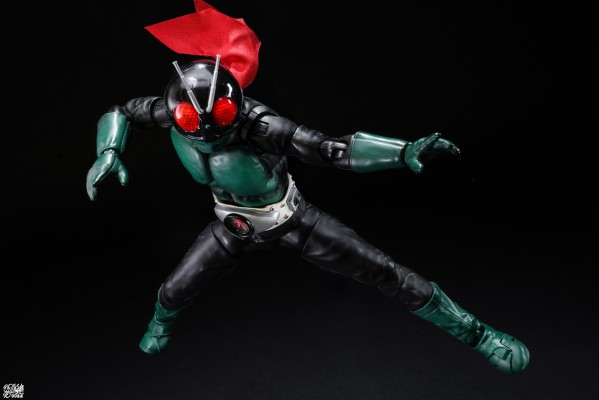 S.H.Figuarts（真骨雕制法）  假面骑士1号（樱岛版）