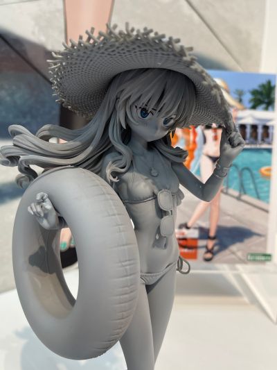 艾莉西亚·沃尔费尔特 泳装