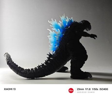 S.H.MonsterArts 哥斯拉：大怪兽总攻击 哥斯拉 （2001）放射热线版