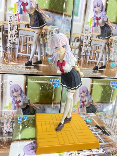 不时用俄语小声说真心话的邻桌艾莉同学动画版 Luminasta “艾莉”夏季校服