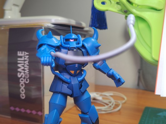 ROBOT魂＜机动战士系列＞ MS-07B 老虎 剧中版