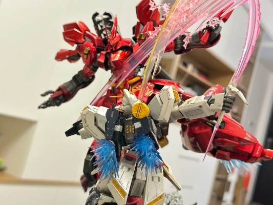 BNFIGURE DX 高达系列第二作 Nu高达大战沙扎比