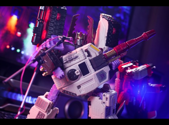 变形金刚传世系列 TL-19 红蜘蛛（变形金刚之雷霆舰队）