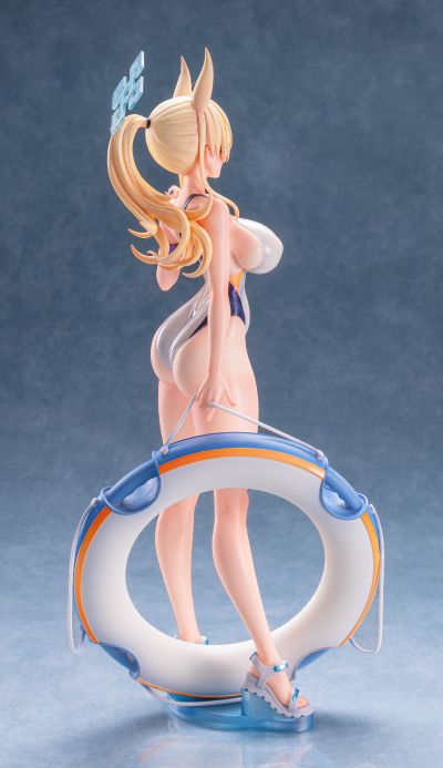 蔚蓝档案 尾刃康娜