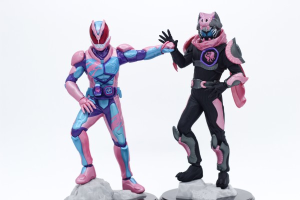 一番赏 假面骑士利维斯 与 传奇假面骑士 B奖 假面骑士维斯 暴龙基因