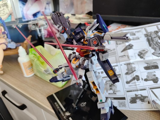 METAL ROBOT魂＜机动战士系列＞  TR-1高达[海瑟斯雷]