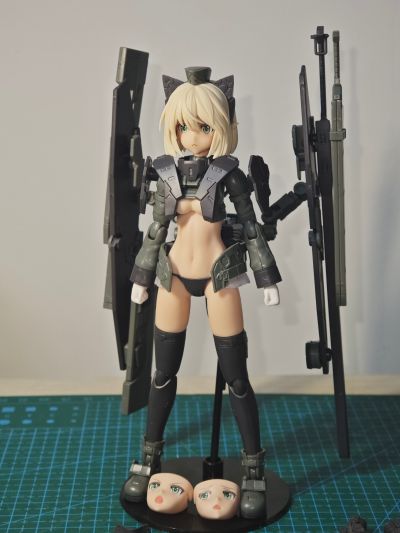 机甲少女 猩红魔鹫 旗袍