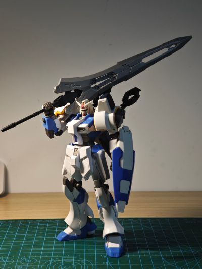 HG 机动战士高达SEED ASTRAY 天空的皇女 王道异端高达Ω