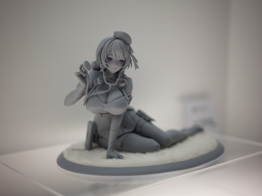 尘白禁区 恩雅 轻语疗法 1/7比例手办