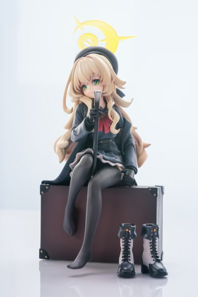 蔚蓝档案 笑面教授