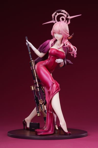 蔚蓝档案 陆八魔爱露 礼服