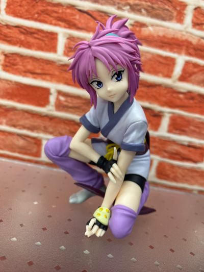 猎人 压泡面人偶-玛奇-