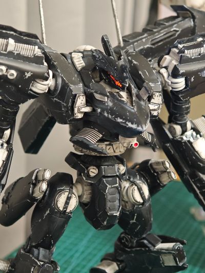 V.I.系列 装甲核心 莱茵亚克 白色闪光