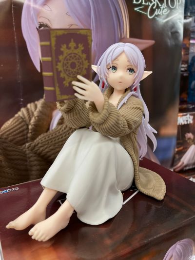 Desktop Cute 葬送的芙莉莲 芙莉莲~居家服~