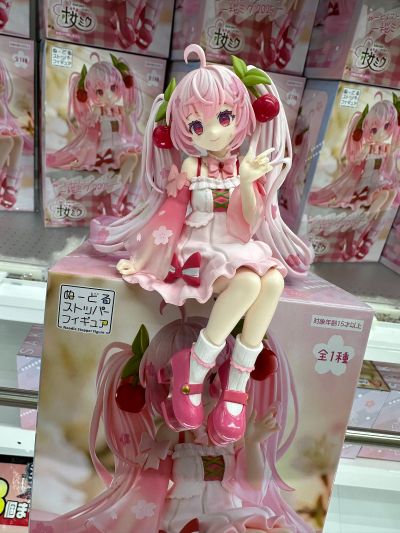 压泡面 初音未来 樱花未来 2025