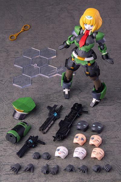 机械新人类 伊安娜/万达（军事警察）