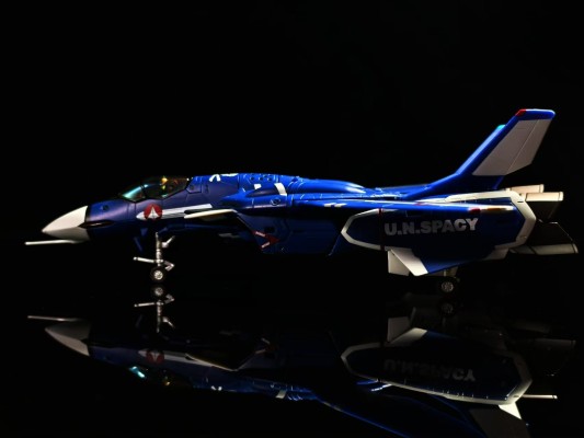 HI-METAL R  超时空要塞ZERO VF-0S 凤凰（地球蓝）