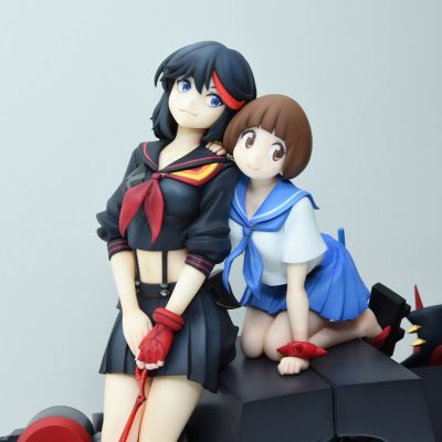 斩服少女 缠流子 与 满舰饰真子