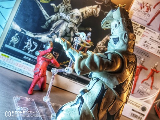 ULTRA-ACT 麦克斯奥特曼 艾雷王