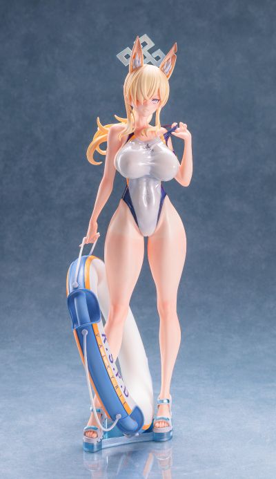 蔚蓝档案 尾刃康娜