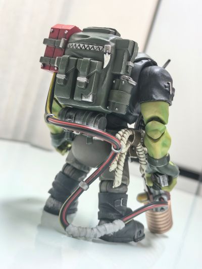 战锤40000 欧克蛮人特种兵 通讯小子瓦祖克