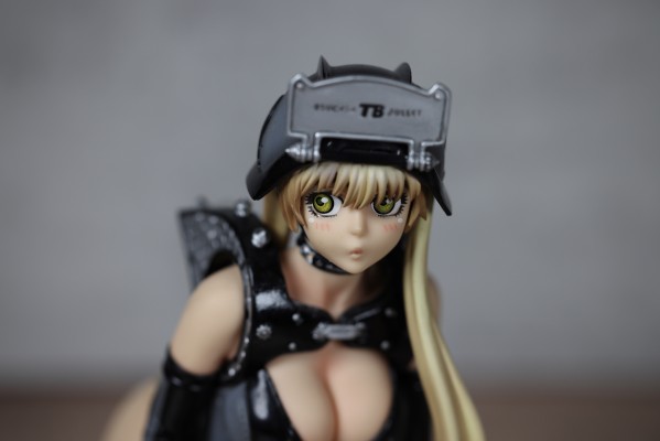 クリエーターズ・ラボ 司 弾 Compact Hog 