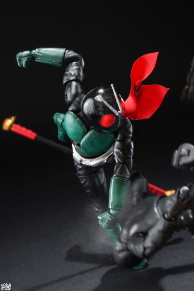 S.H.Figuarts（真骨雕制法）  假面骑士1号（樱岛版）