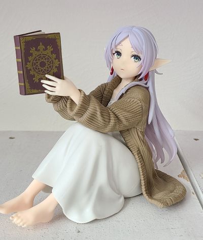 Desktop Cute 葬送的芙莉莲 芙莉莲~居家服~