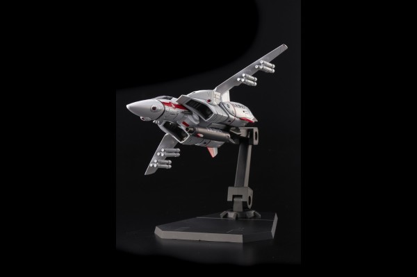 A-Action 超时空要塞 VF-1J 可动模型 战斗机模式