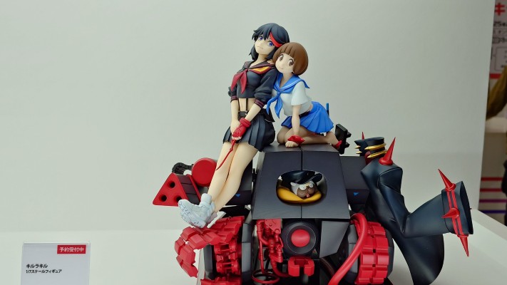 斩服少女 缠流子 与 满舰饰真子