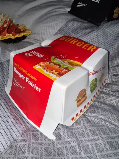 汉堡魔女 甜心芝士鸡肉堡