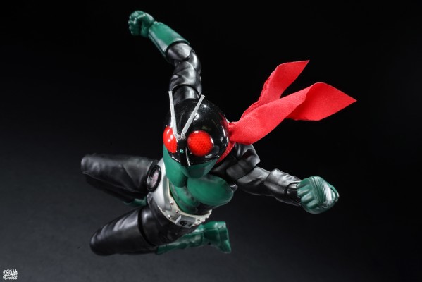 S.H.Figuarts（真骨雕制法）  假面骑士1号（樱岛版）