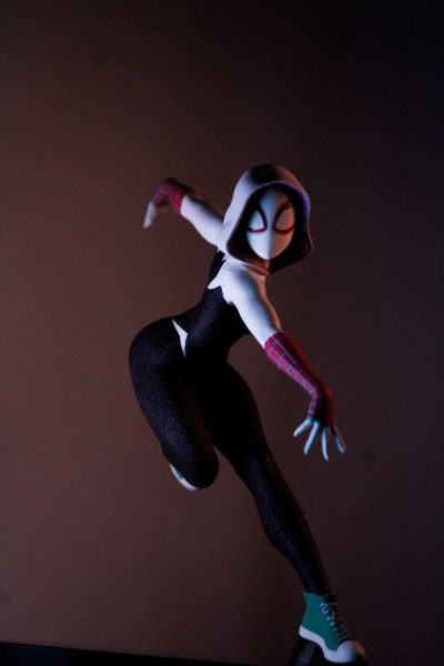 Luminasta 蜘蛛侠：纵横宇宙 蜘蛛格温