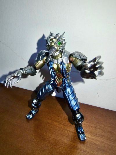 S.H.Figuarts    鼹种亚马逊