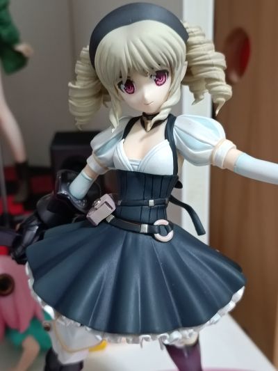 女王之刃R-2 鋼鉄姫ユーミル2PカラーVer.