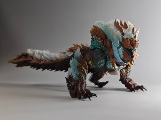 S.H.MonsterArts 雷狼龙 -怪物猎人20周年纪念版-