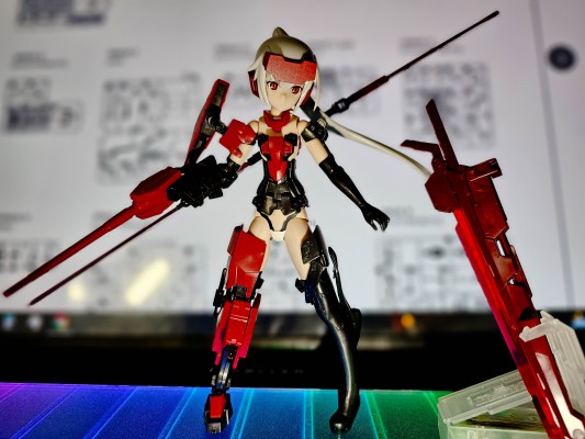 机甲少女 迅雷+武器套装