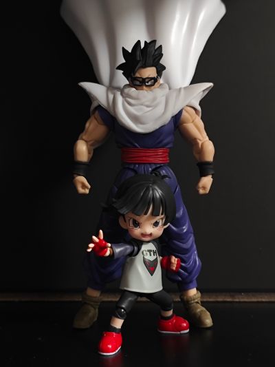 S.H.Figuarts  斑斑 / 小芳《龙珠超：超级人造人》