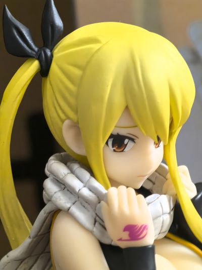 POP UP PARADE 妖精的尾巴 露西·哈特菲利亚 纳兹服装 L尺寸