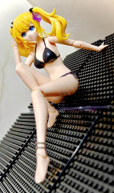 创彩少女庭园 佐伯利兹 泳装 发型变换版