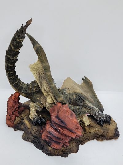 CAPCOM FIGURE BUILDERクリエイターズモデル 怪物猎人 轰龙 Subspecies 