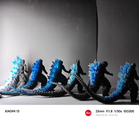 S.H.MonsterArts  哥斯拉大战机械哥斯拉2 哥斯拉（生赖范义海报版）