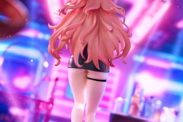 蔚蓝档案 夜樱绮良良 模型套件