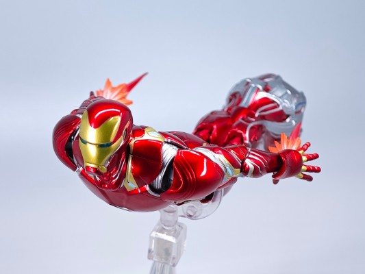 MAFEX 编号178 复仇者联盟3：无限战争 钢铁侠 50号装甲