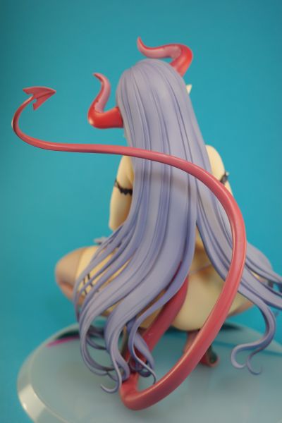 水手服梦魔 蓝宝石