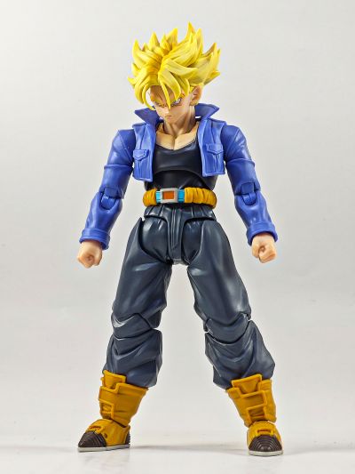 S.H.Figuarts 龙珠Z 超级赛亚人特兰克斯-来自未来的少年-
