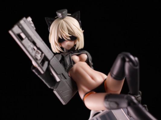 岛田文金艺术集 机甲少女 阿蒂尼娅